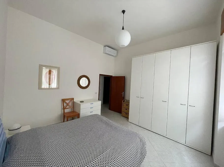 A Due Passi Dal Mare Apartment Castiglione della Pescaia Italy